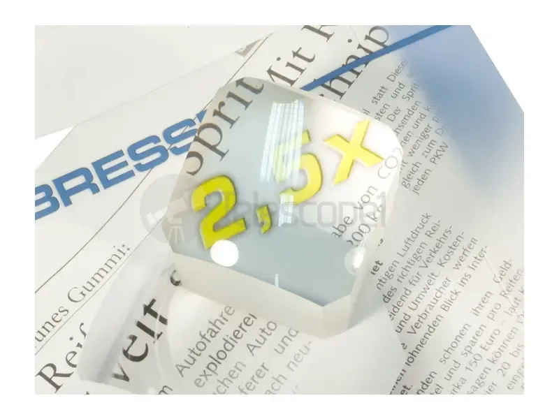 Лупа Bresser квадратное 2.5x, 45x45 мм