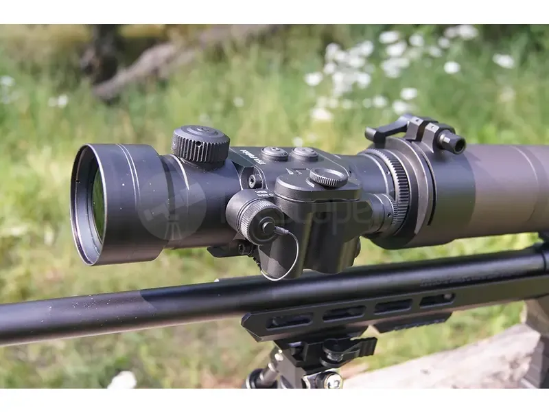 Тепловизионная насадка Venox Patriot TFA 640