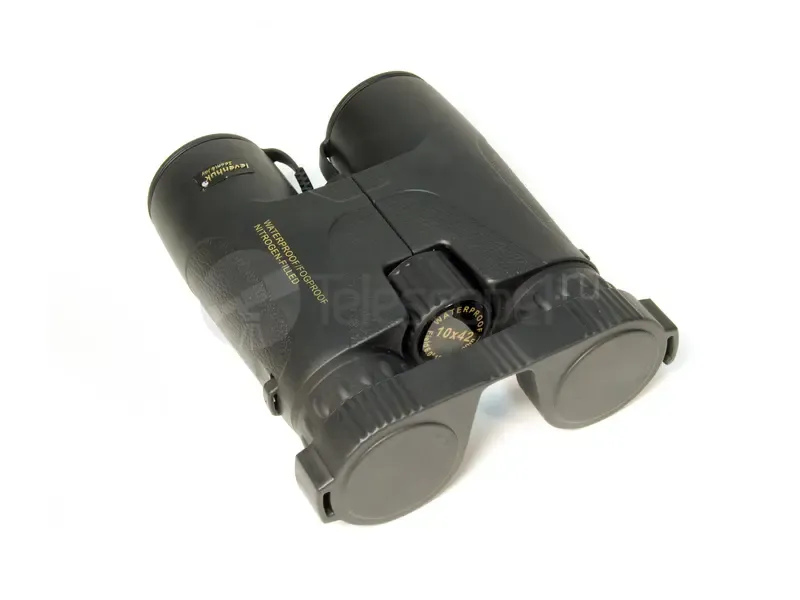 Бинокль Levenhuk Energy 10x42
