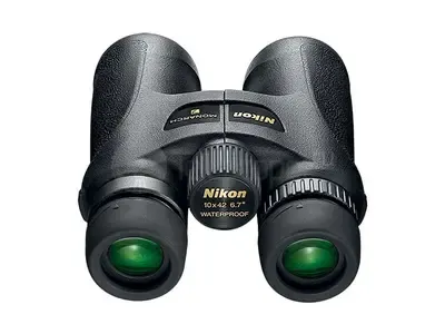 Бинокль Nikon Monarch 7 10x42