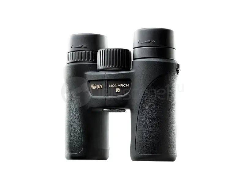 Бинокль Nikon Monarch 7 8x30