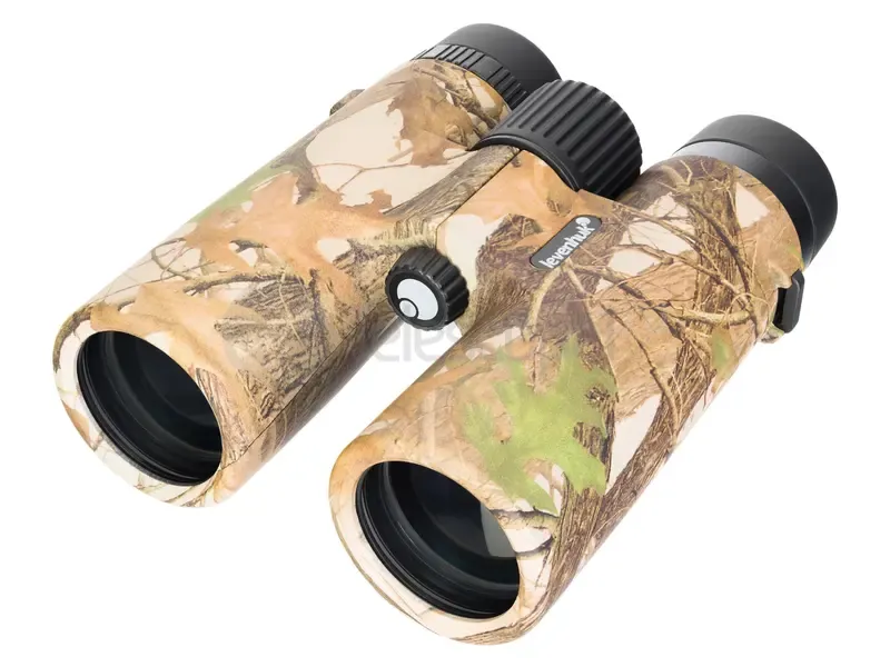 Бинокль Levenhuk Camo Pine 10x42 с сеткой