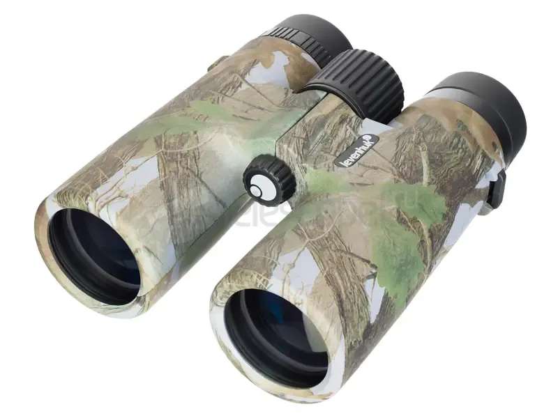 Бинокль Levenhuk Camo Grass 10x42 с сеткой