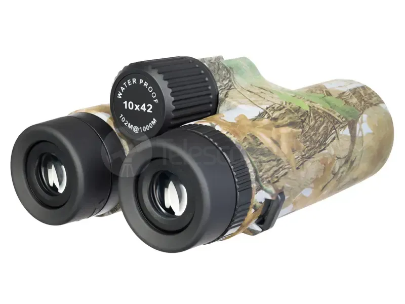 Бинокль Levenhuk Camo Grass 10x42 с сеткой