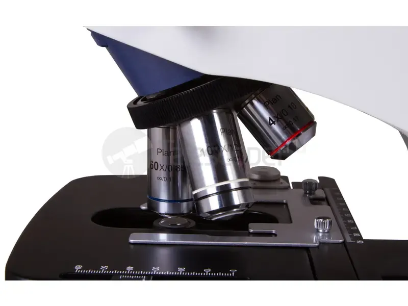 Микроскоп Levenhuk MED D35T LCD (тринокулярный)
