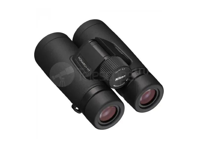 Бинокль Nikon Monarch M7 10x42