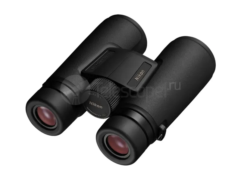 Бинокль Nikon Monarch M5 10x42