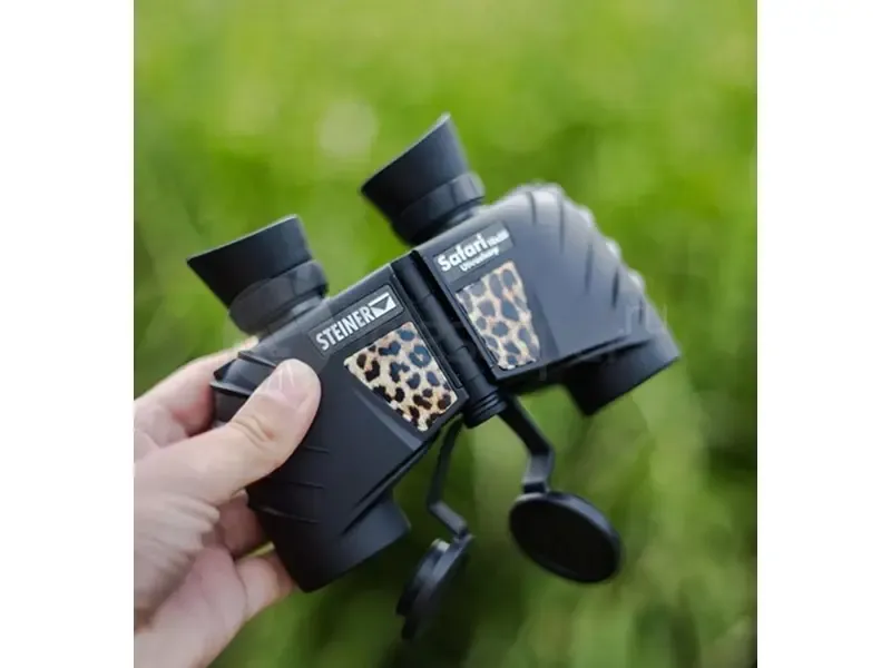 Бинокль Steiner Safari UltraSharp 10x25 DISC